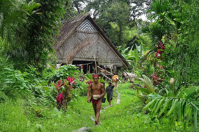 Mentawai Rainforest Trekking to Sakalio Village