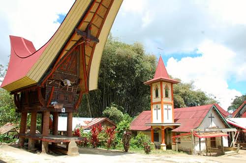 Makassar to Torajaland Overland Drive